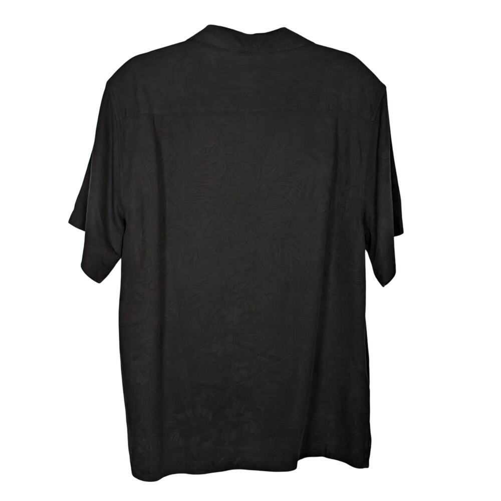 Tommy Bahama Men's Medium 100% Silk Black Hawaiian Short Sleeve Button up Shirt - Picture 6 of 8
